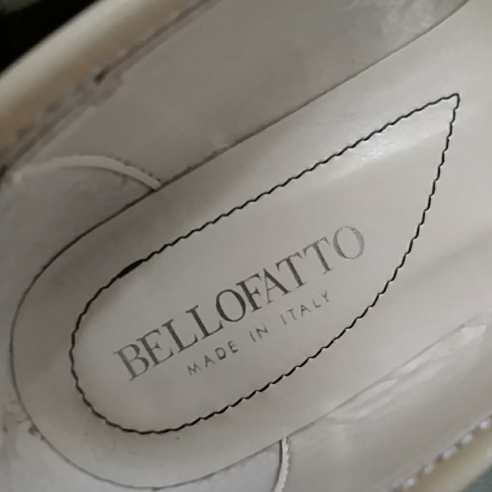 🔥VINTAGE BELLOFATTO QUILTED PATENT FLATS🔥 - Picture 4 of 5